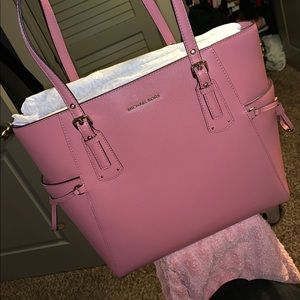 Beautiful Rose colored purse!